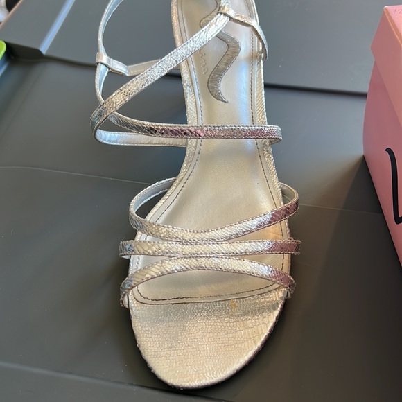 Women’s Size 10 Nina Shoes with box - Picture 3 of 4